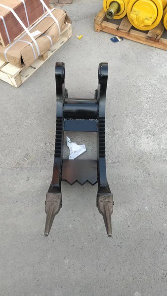 挖掘機挖樹勾